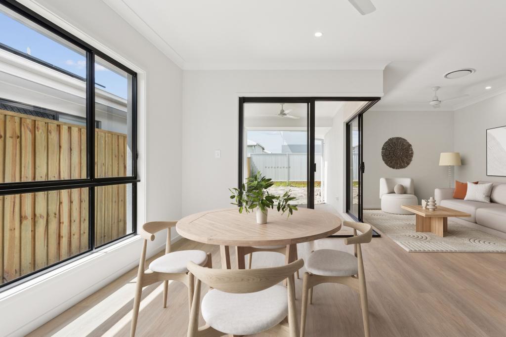 37 Hotham Cres, Banya, QLD 4551