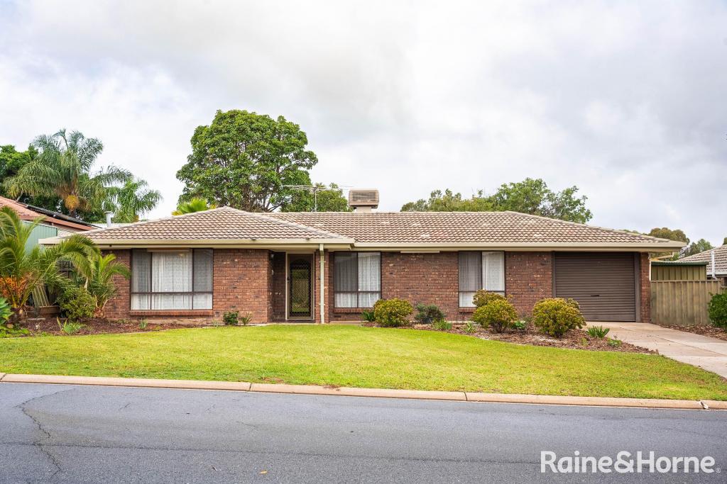 24 Wanbi Ct, Craigmore, SA 5114