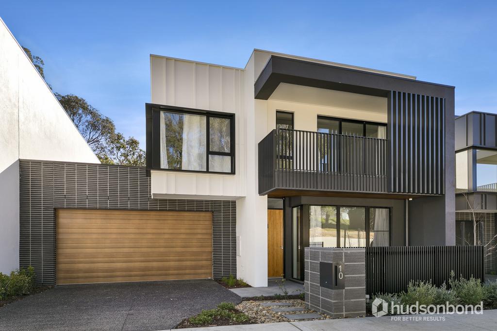 8 Members Dr, Doncaster, VIC 3108