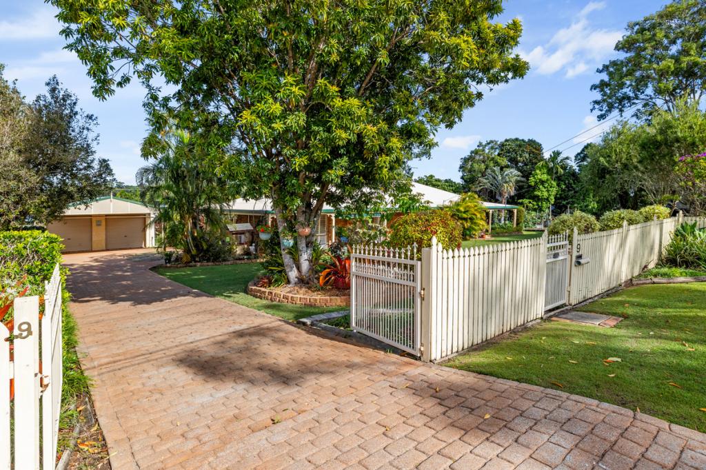 9 Dawn Cres, Thornlands, QLD 4164