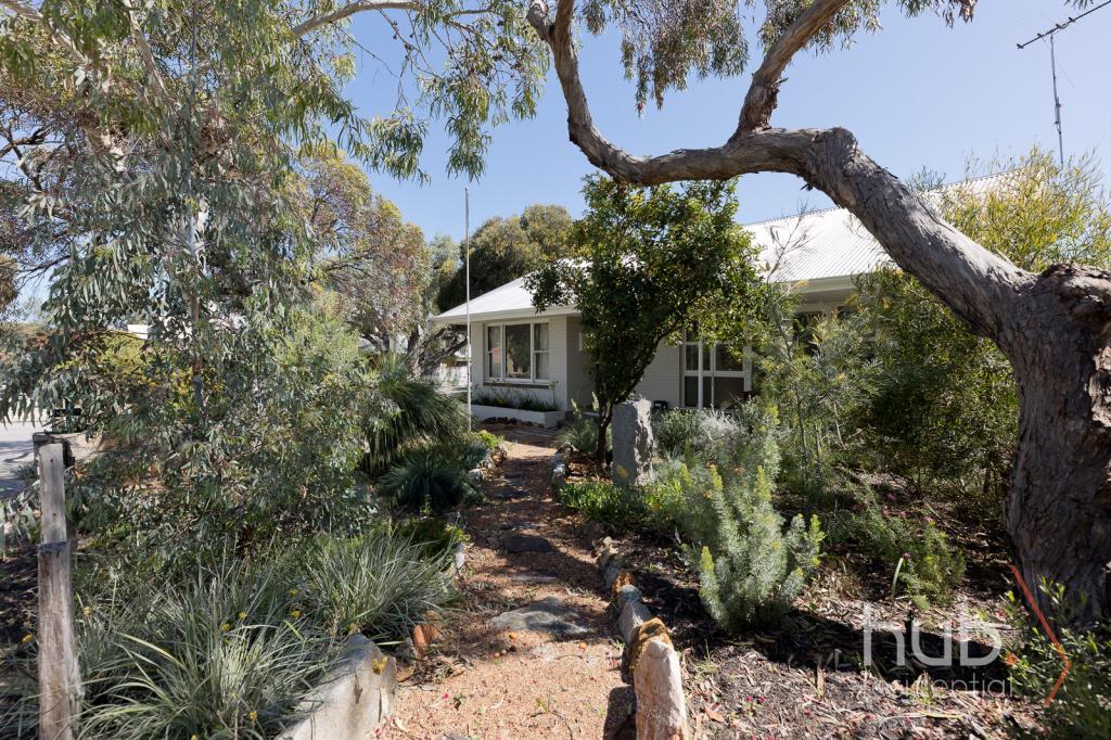 13 Lynton St, Swanbourne, WA 6010