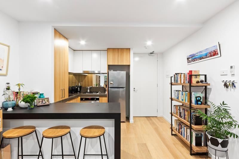 6/6 Kokaribb Rd, Carnegie, VIC 3163