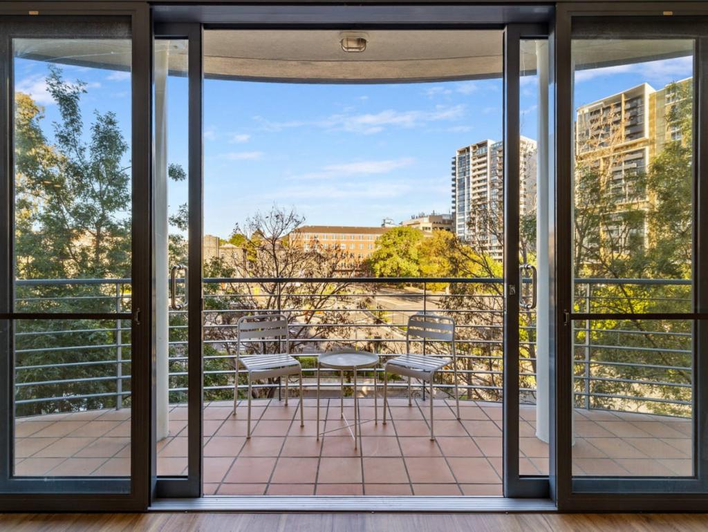 303/102 Wells St, Southbank, VIC 3006