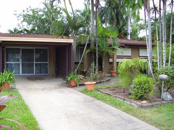 2 Blee Ct, Cranbrook, QLD 4814