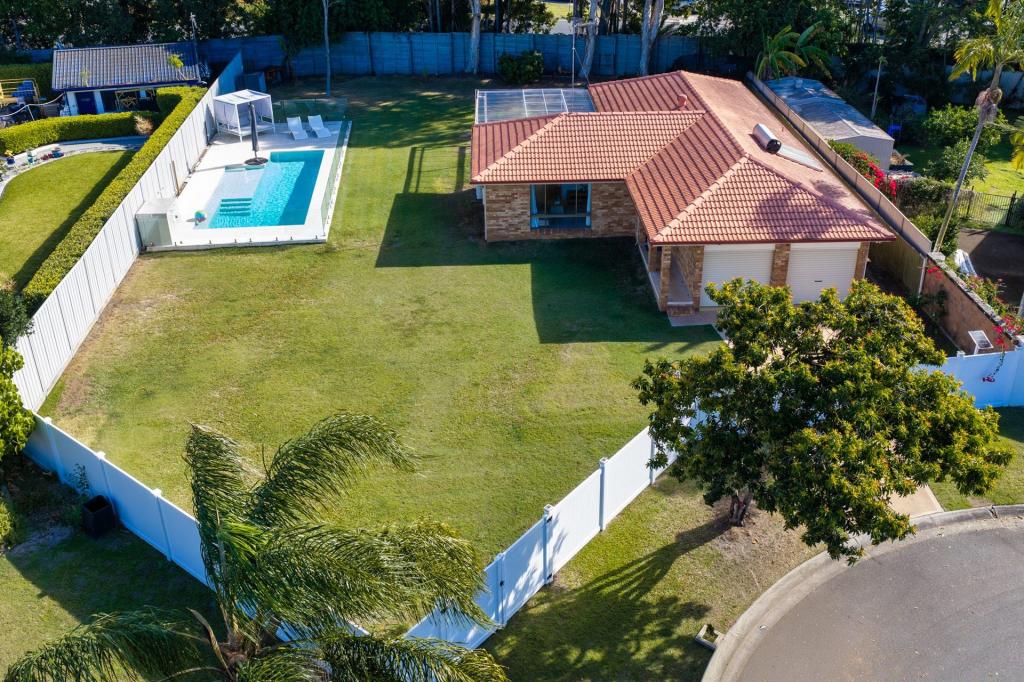 36 Waitomo St, Broadbeach Waters, QLD 4218