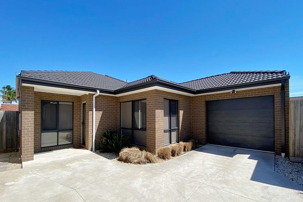 2/4 High St, Werribee, VIC 3030