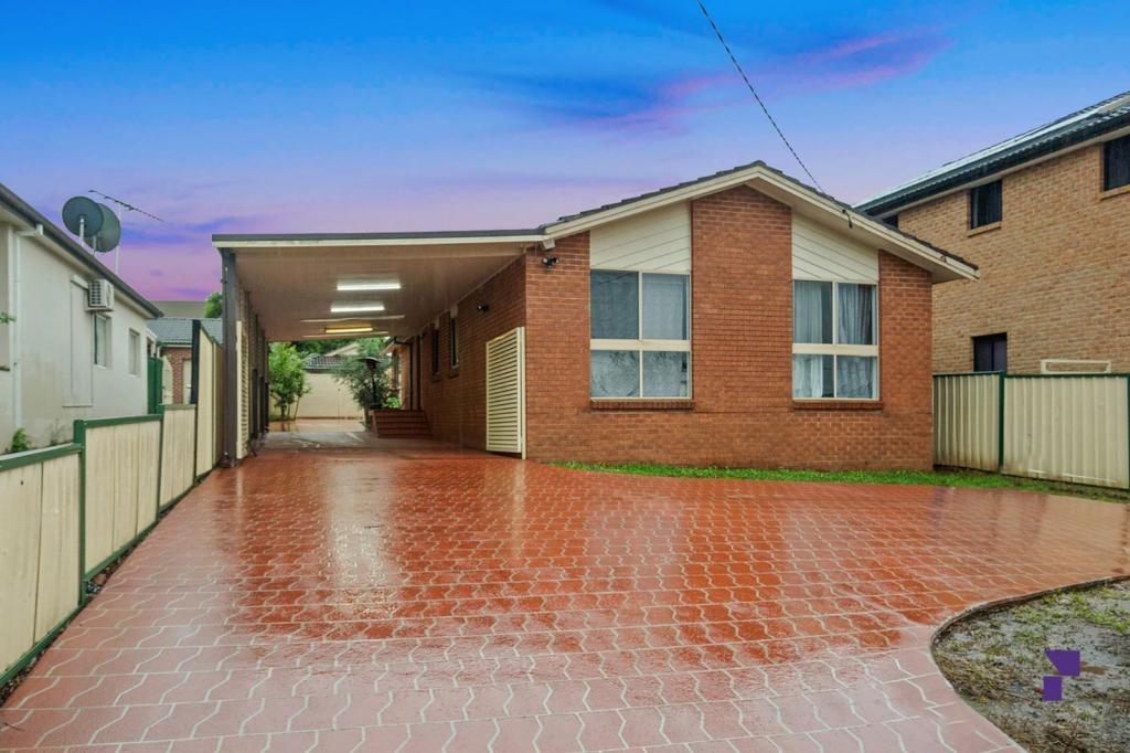 83a Northcoate Rd,, Greenacre, NSW 2190