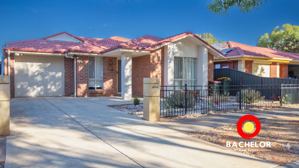 3 Willandra Cl, Andrews Farm, SA 5114