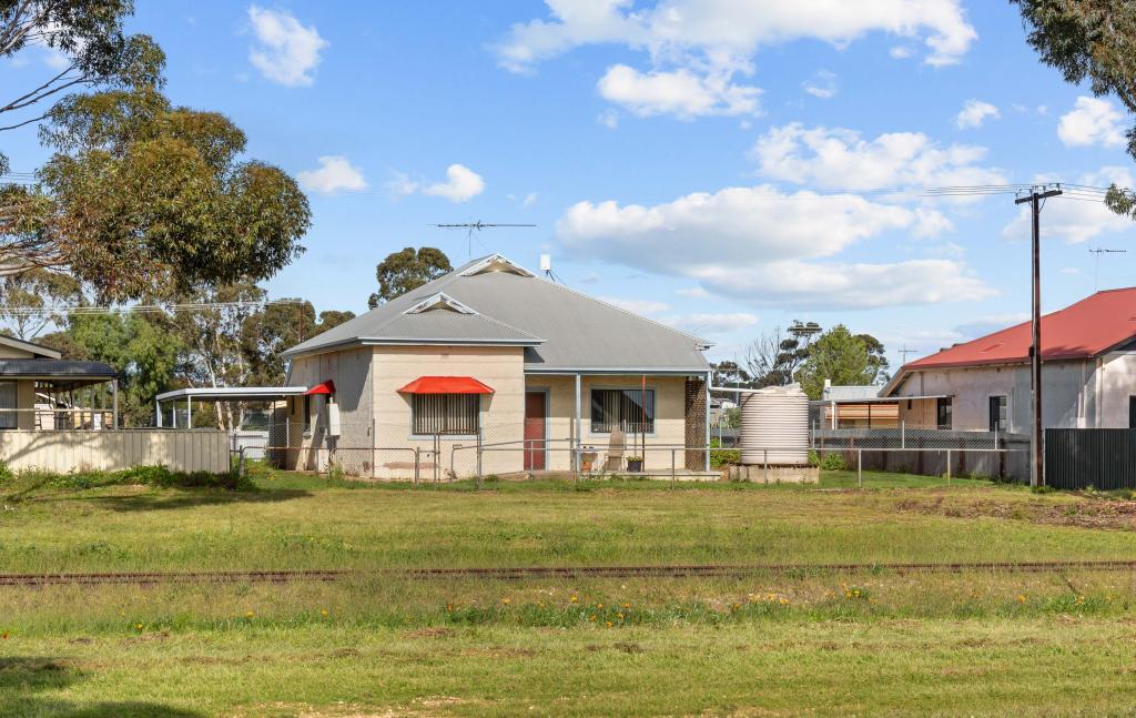 5 Old Adelaide Rd, Karoonda, SA 5307
