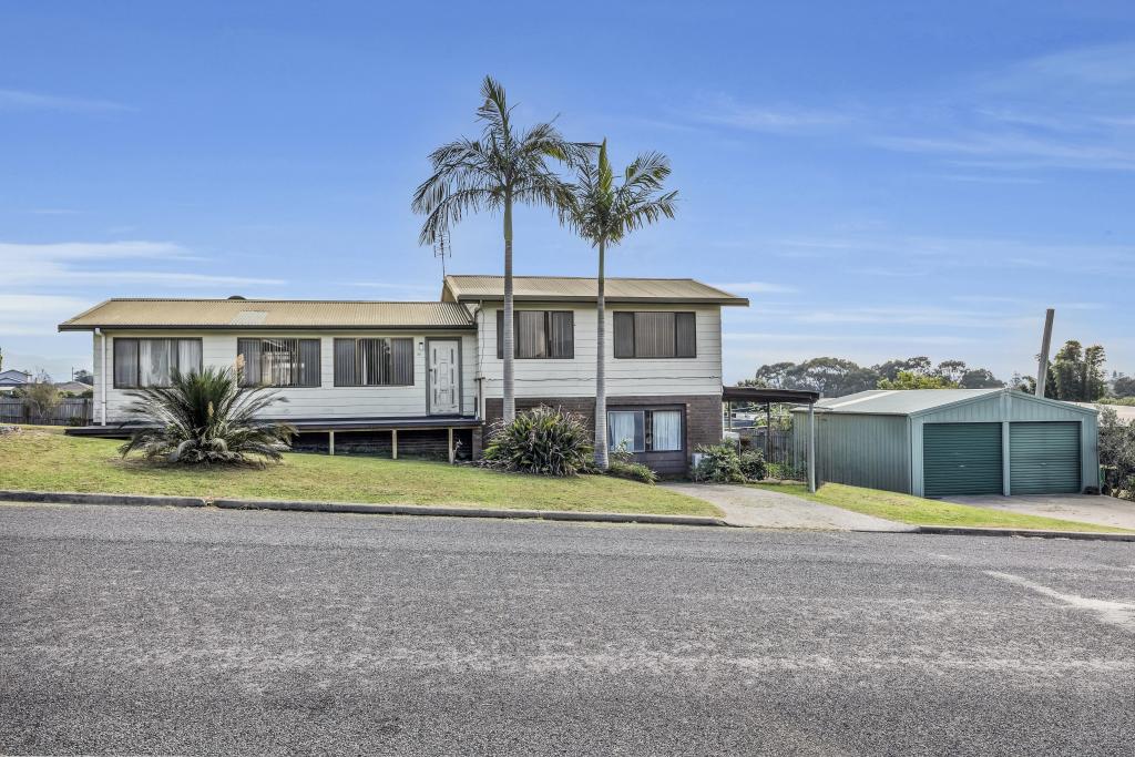 33 Hart St, Bermagui, NSW 2546