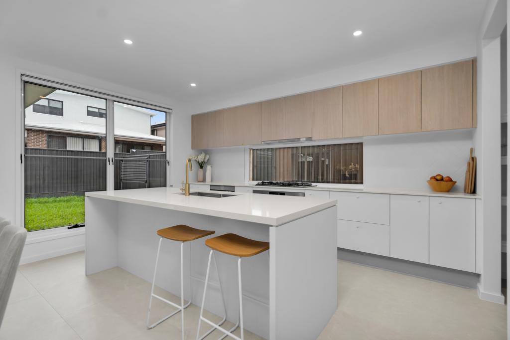 18 Threlkald St, Austral, NSW 2179