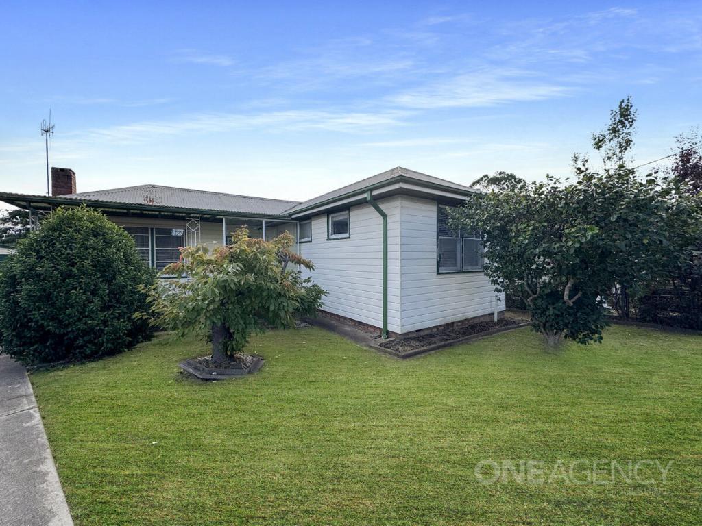 21 Darcy Cres, Goulburn, NSW 2580