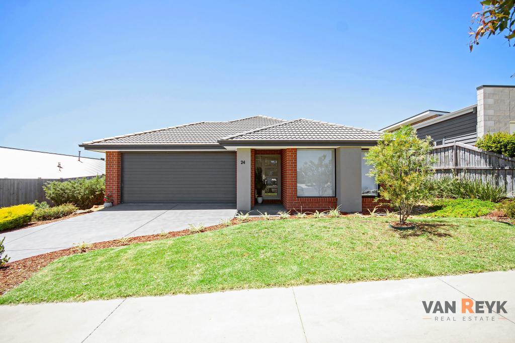 24 Lomandra Bvd, Lucknow, VIC 3875