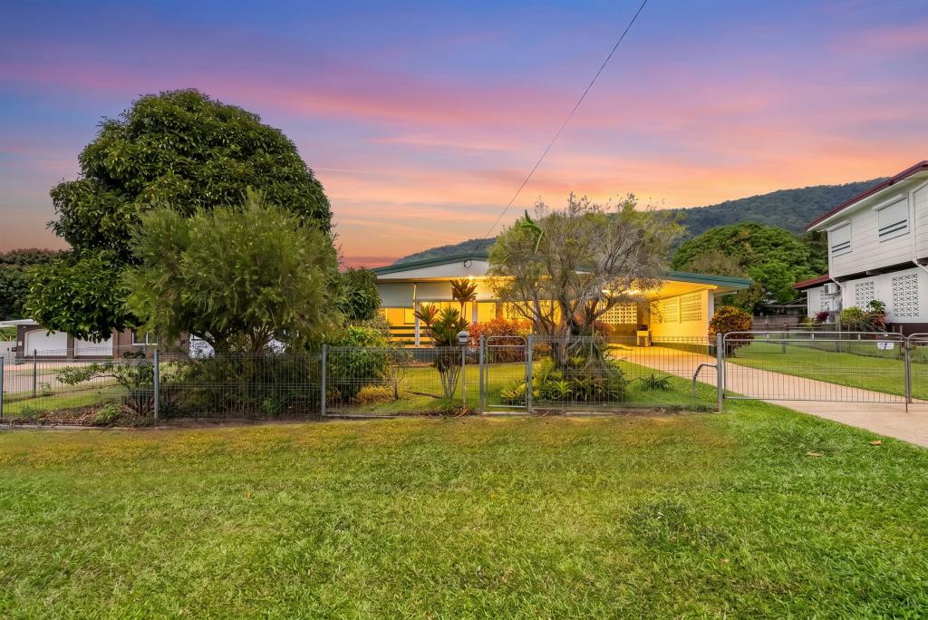 7 Panorama St, Bayview Heights, QLD 4868