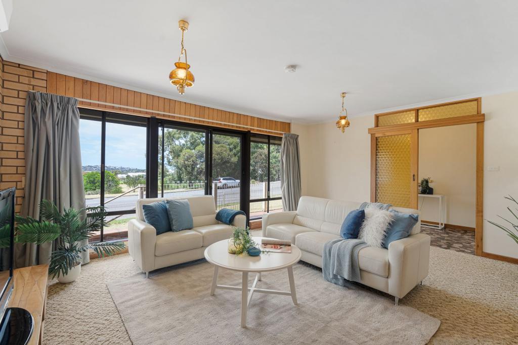 1 Dromana Pde, Hayborough, SA 5211