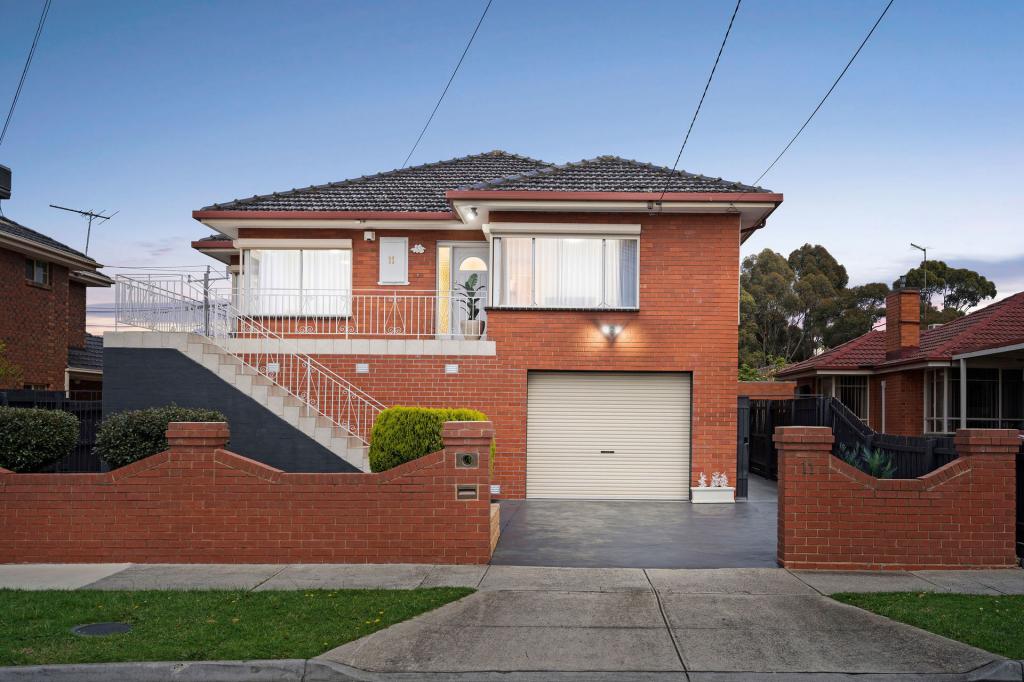 11 Vista Dr, Keilor East, VIC 3033