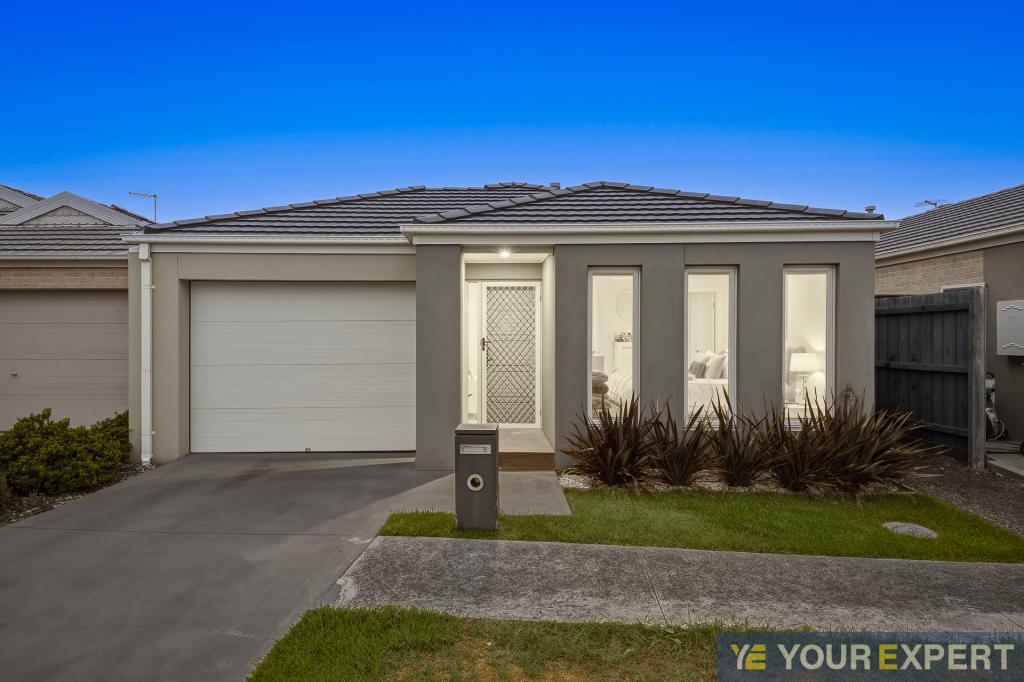 13 Manchester Bvd, Officer, VIC 3809