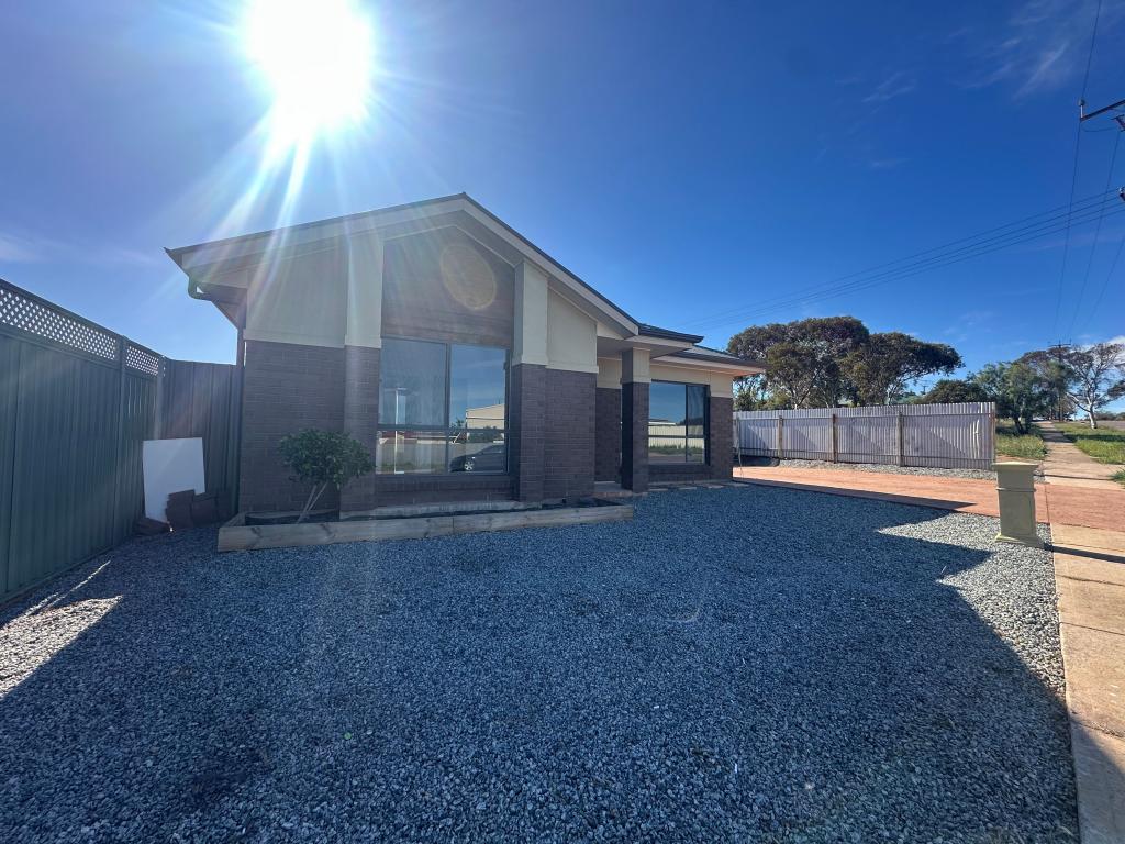 41 Beerworth Ave, Whyalla Playford, SA 5600