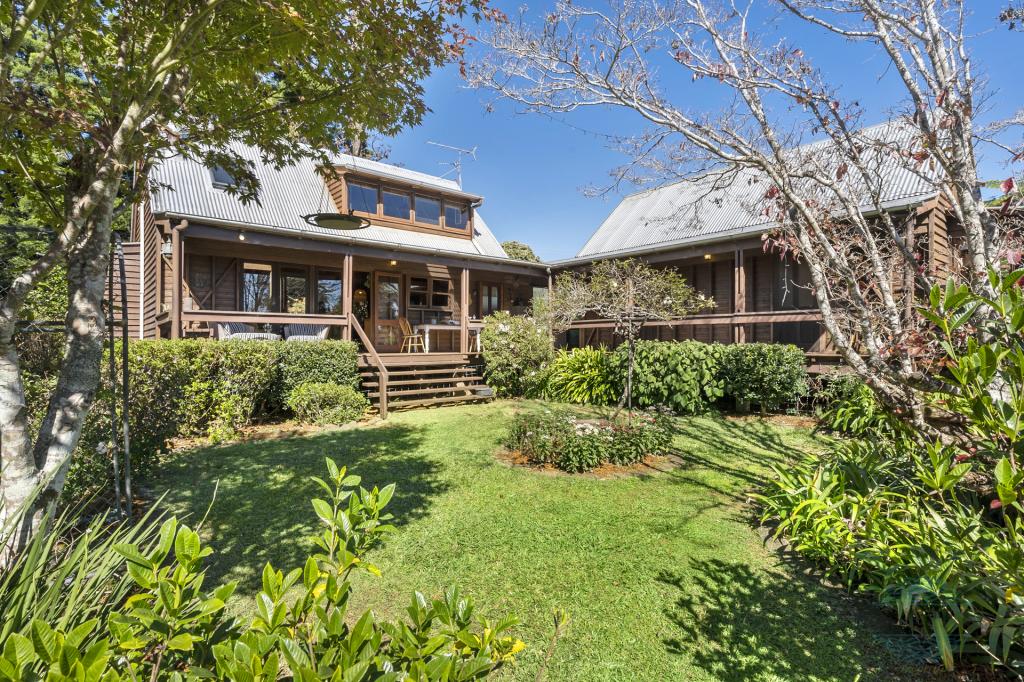 218 Mountain View Rd, Maleny, QLD 4552