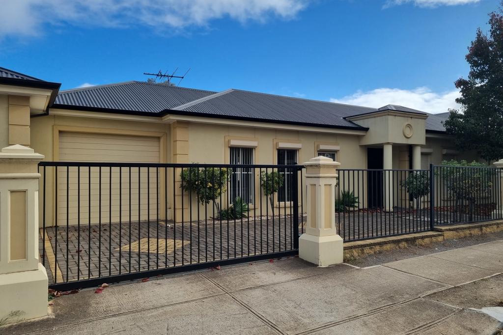 1b Poole Ave, Hampstead Gardens, SA 5086