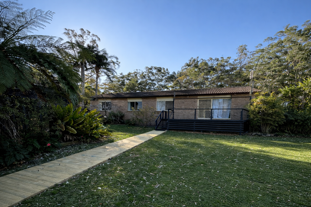 52 Catherine St, Myola, NSW 2540