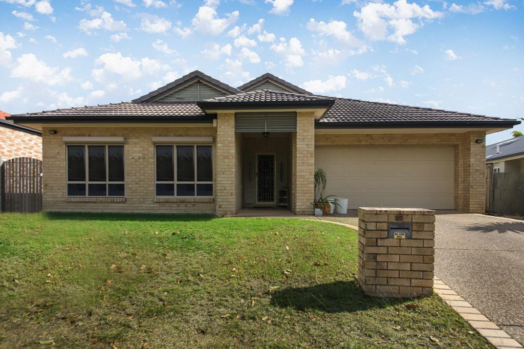 25 Gardenia Pde, North Lakes, QLD 4509