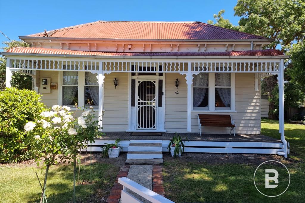 42 Lawrence St, Beaufort, VIC 3373