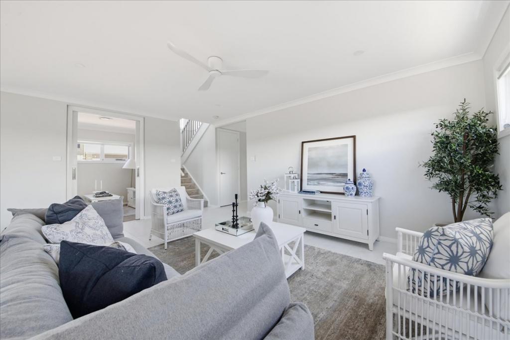 16 GLEN LORNE CCT, GILEAD, NSW 2560