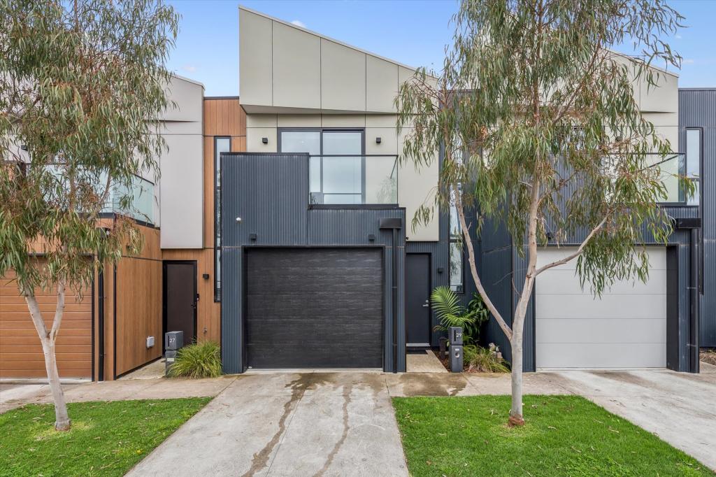 29 Rosevae Cres, Keysborough, VIC 3173