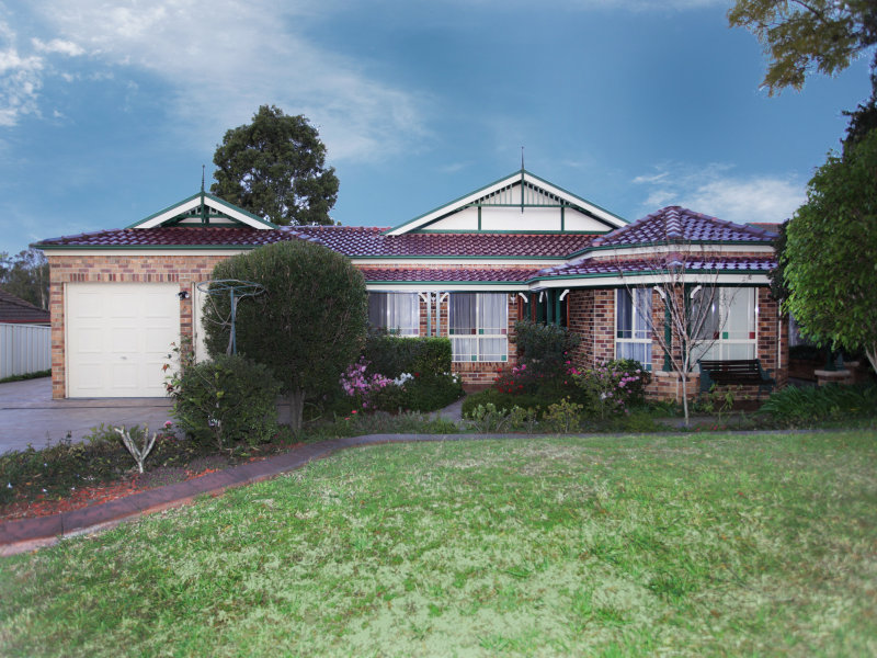 6 BUDGE CL, GLENMORE PARK, NSW 2745