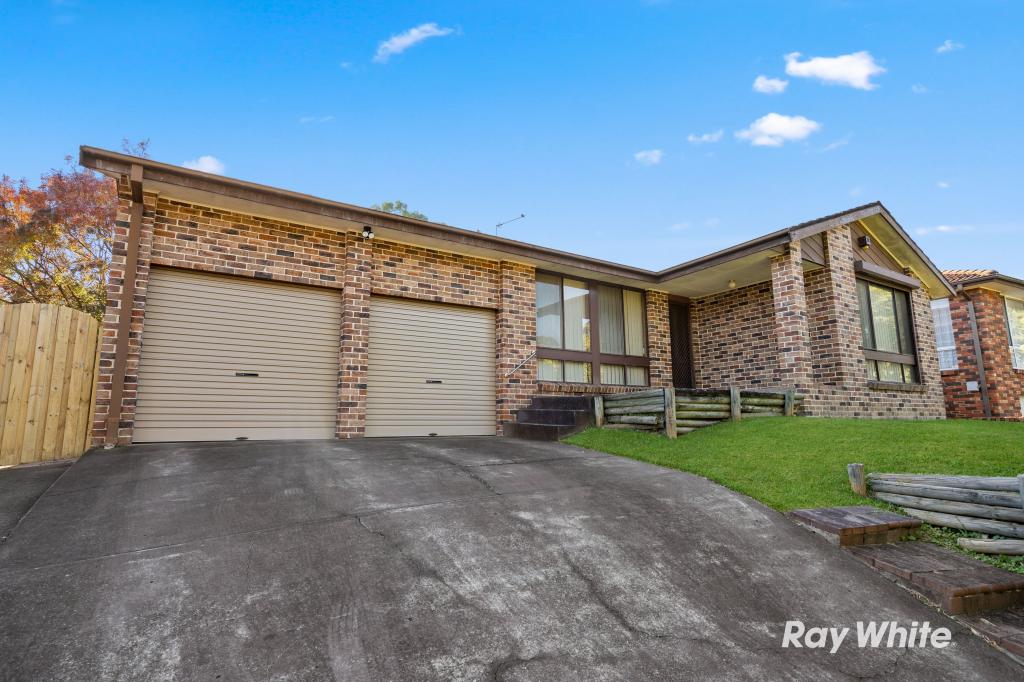 18 Pendley Cres, Quakers Hill, NSW 2763
