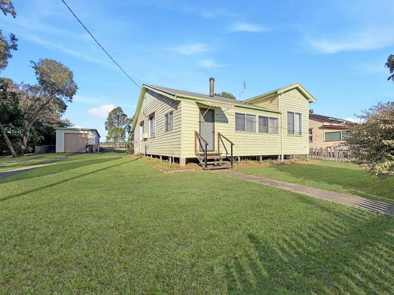 6 Gwen St, Kingaroy, QLD 4610