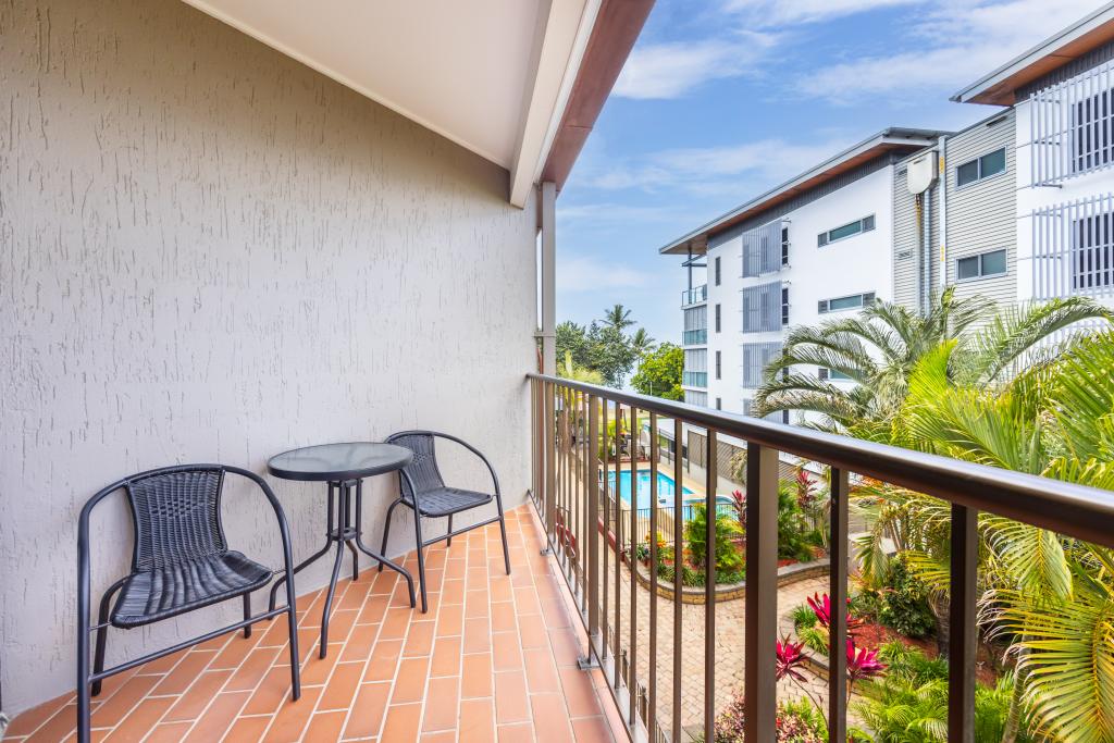 37/63-64 THE STRA, NORTH WARD, QLD 4810