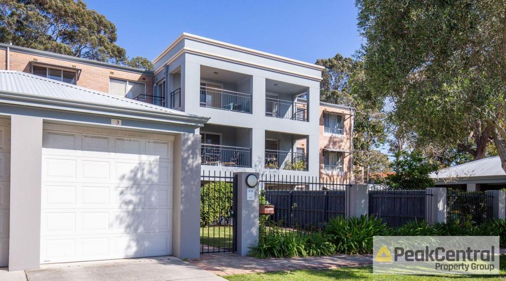 1/15 Friar John Way, Coolbellup, WA 6163