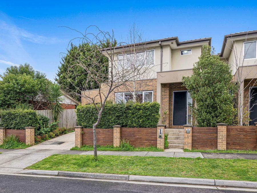 3/53 Finlayson St, Doncaster, VIC 3108