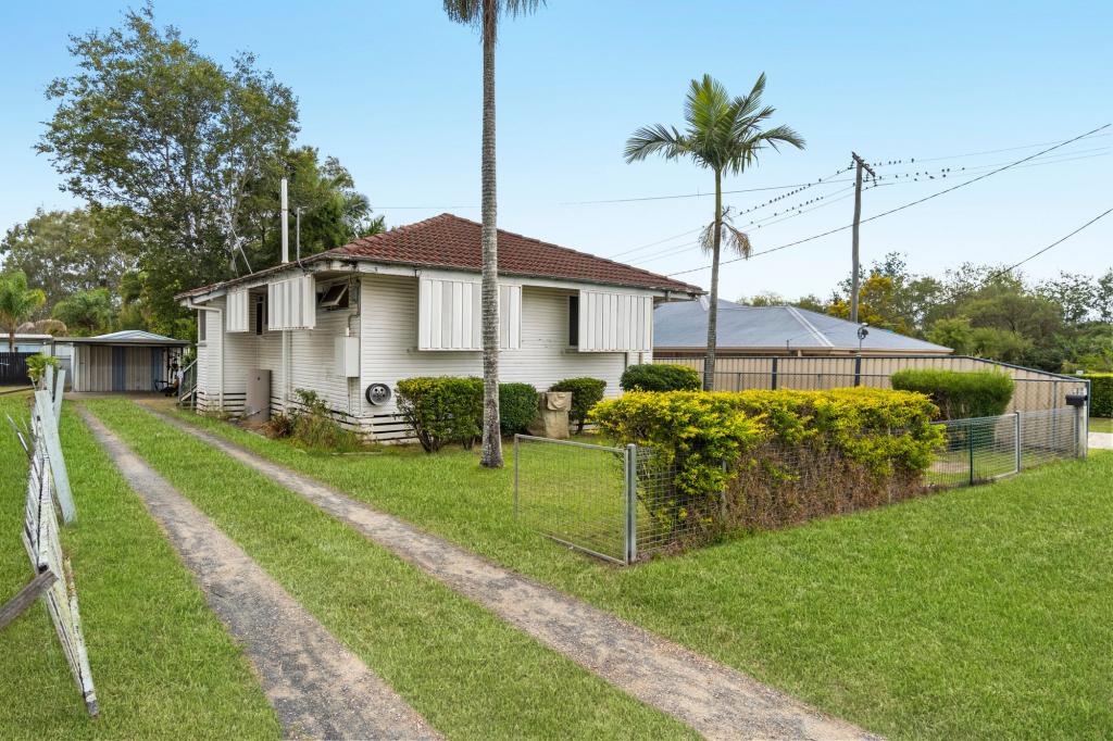 7 Elaine St, North Booval, QLD 4304