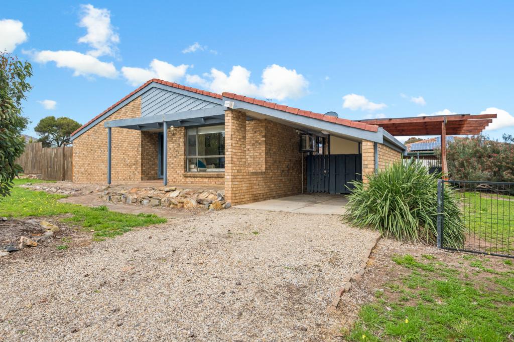 4 Williss Dr, Normanville, SA 5204