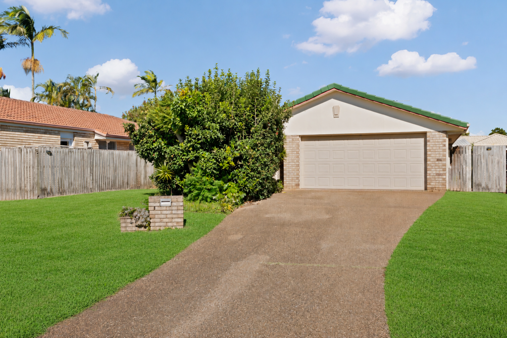 17 Achterberg Pl, Victoria Point, QLD 4165