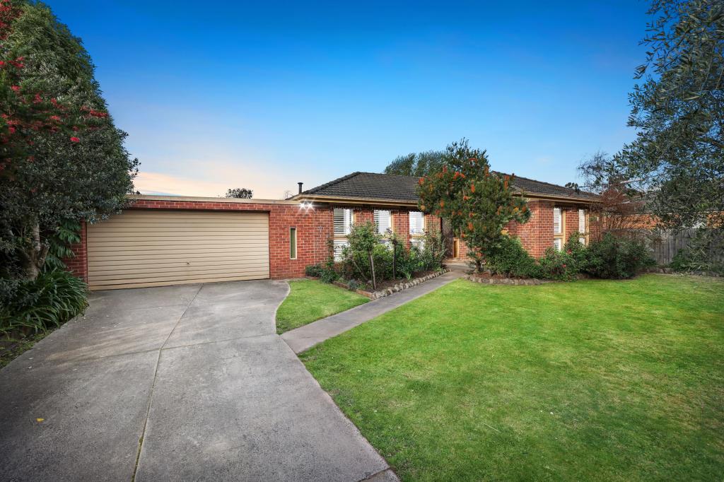 37 Ashton Rd, Ferntree Gully, VIC 3156