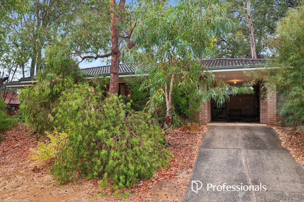 71 Grove Rd, Lesmurdie, WA 6076