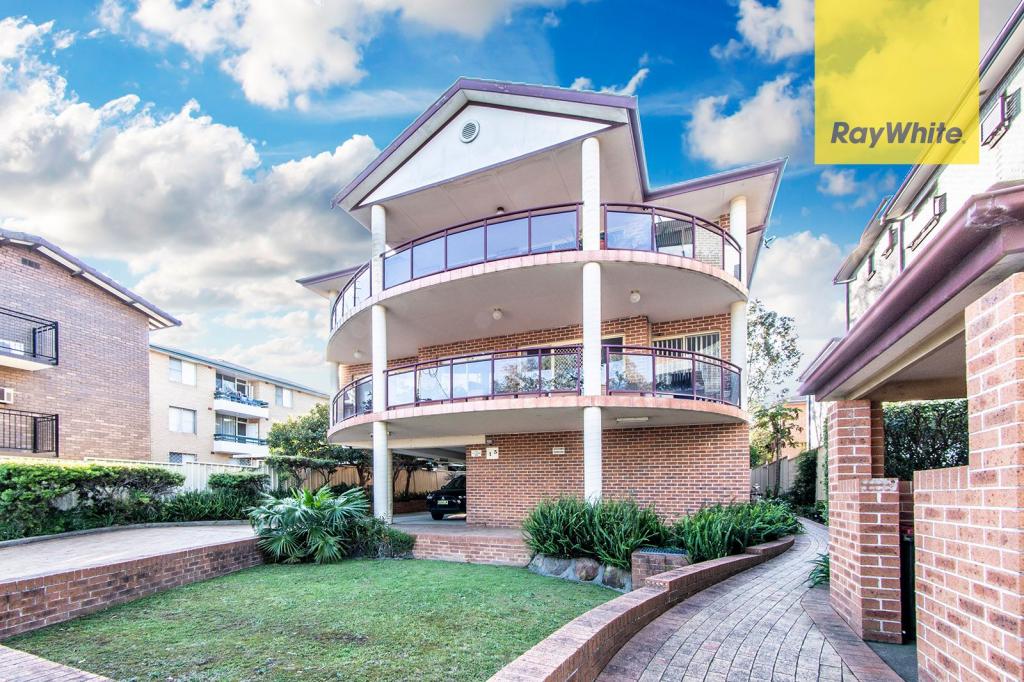 2/13 PARK AVE, WESTMEAD, NSW 2145