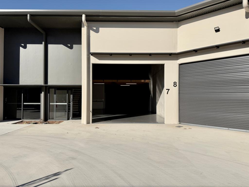 7/32 BURYS RD, BEERWAH, QLD 4519
