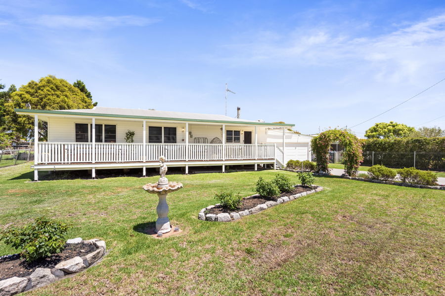 12 Fisher Rd, Wyreema, QLD 4352