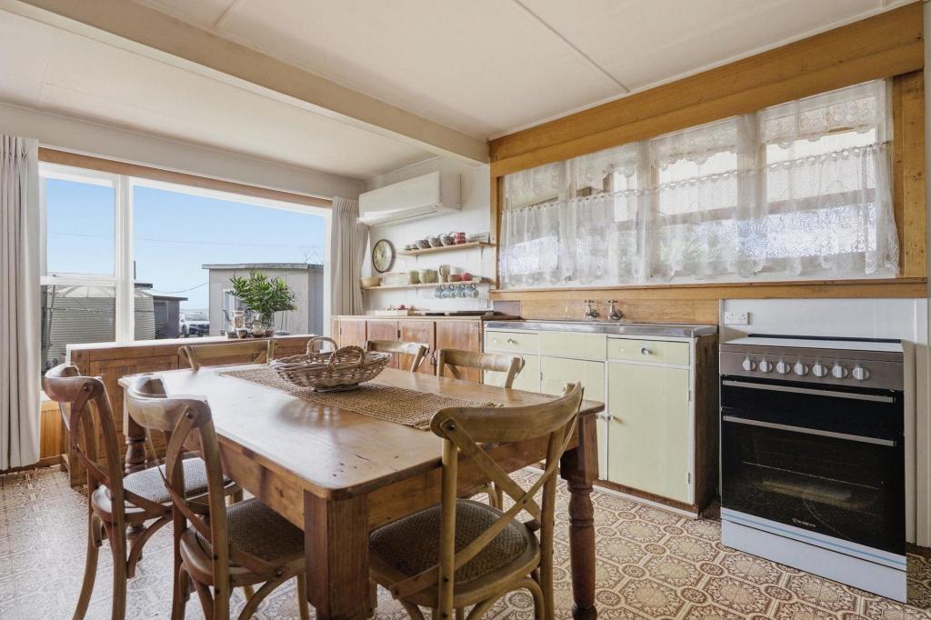 44 Tomahawk Dr, Tomahawk, TAS 7262