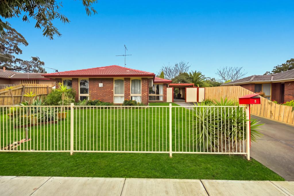 4 Bourke Rd, Cranbourne, VIC 3977