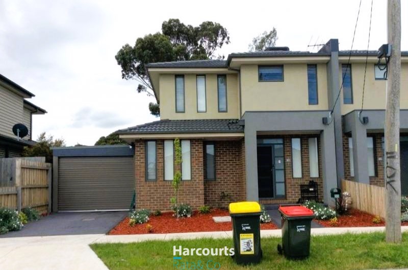 32 Lichfield Ave, Jacana, VIC 3047