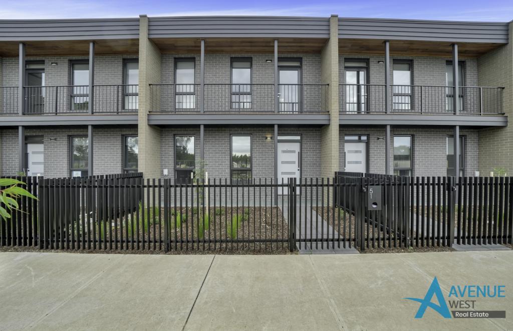 53 Ribbonwood Cres, Sunshine North, VIC 3020