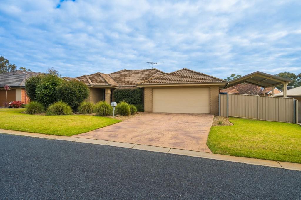 166 Hotham Cct, Thurgoona, NSW 2640