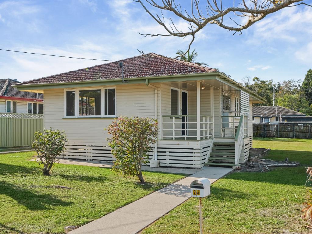 24 Highland St, Redcliffe, QLD 4020