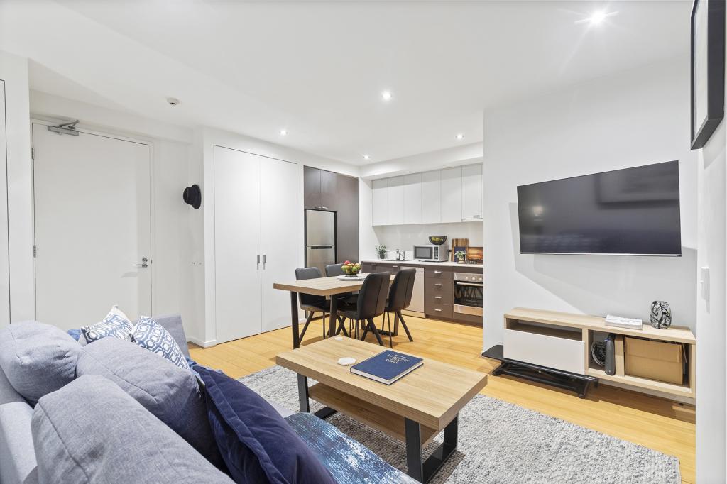 111/122 Ormond Rd, Elwood, VIC 3184